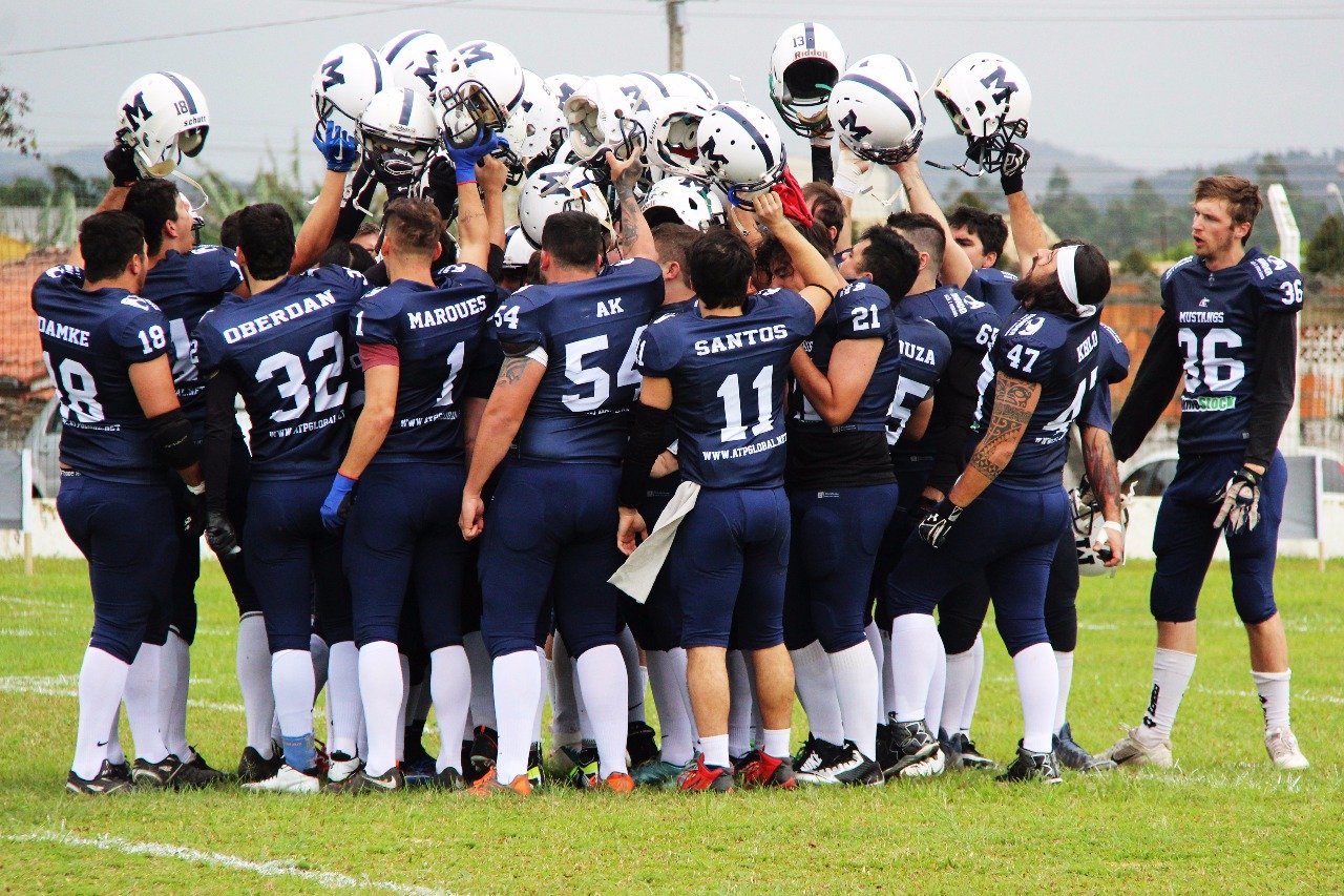 Mustangs busca recuperação hoje no Gaúcho de Futebol Americano - Esportes -  Jornal VS