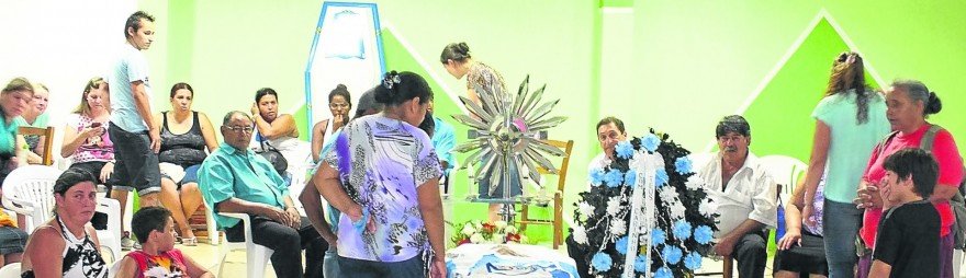 Velório de Maicon começou na segunda-feira na Igreja Assembleia de Deus, no Santo Afonso
