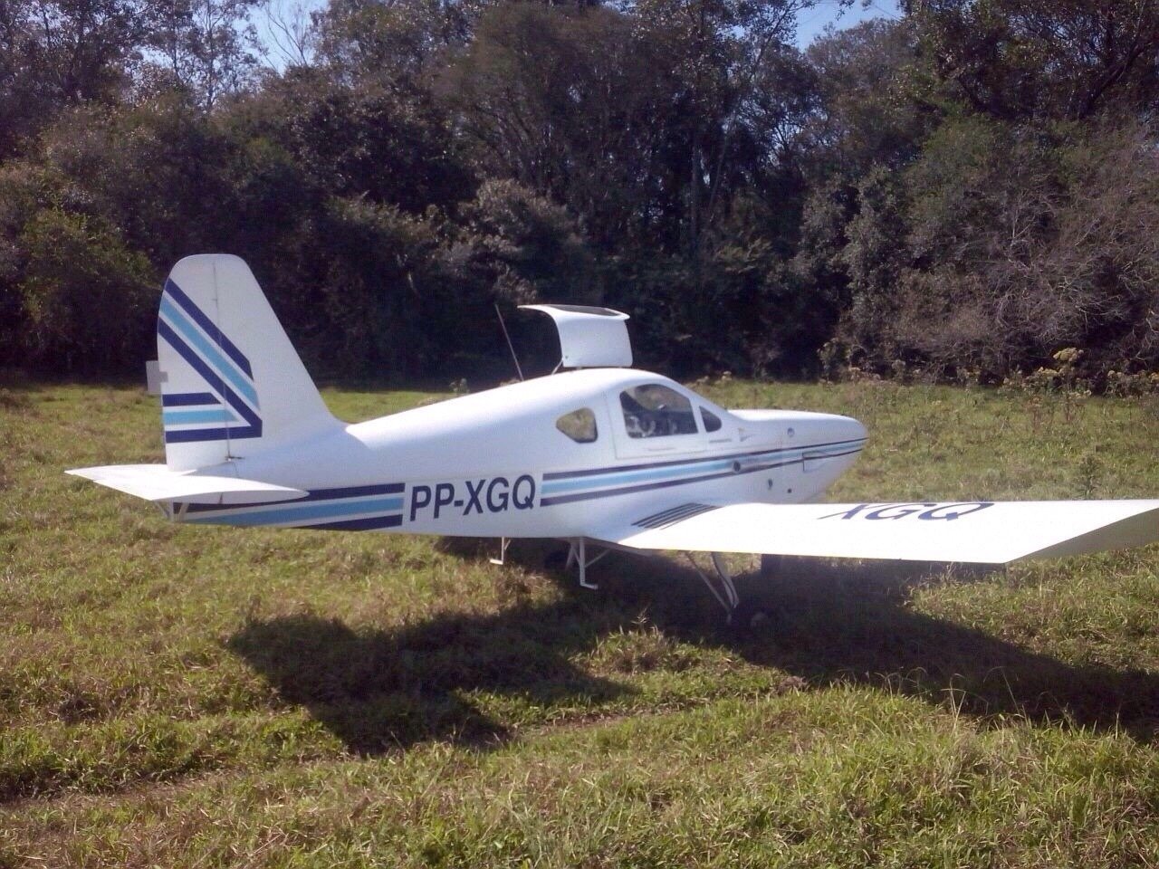 Aeronave De Pequeno Porte Faz Pouso For Ado Em Pareci Novo Aeronave