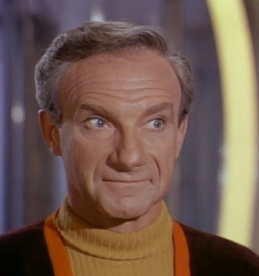 dr zachary smith lost in space