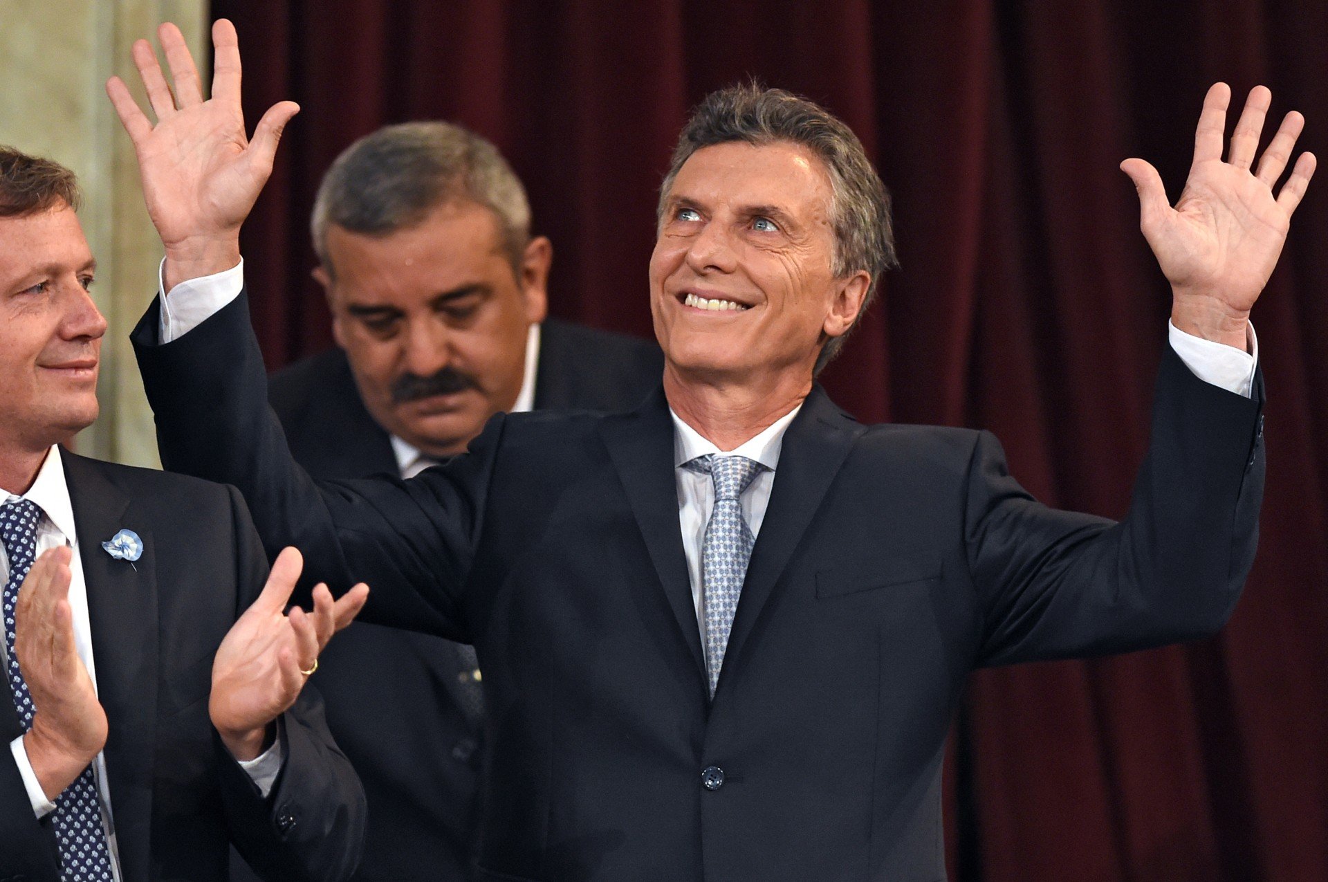 Mauricio Macri Faz Juramento Como Novo Presidente Da Argentina ...