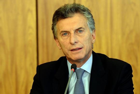 Resultado de imagem para aviação argentina macri