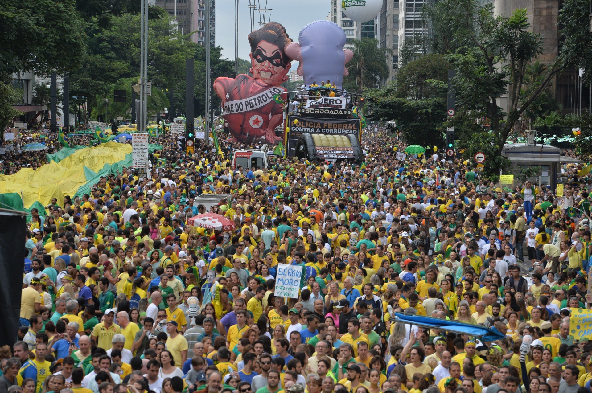 Mais De 3 Milhões Foram às Ruas No Maior Protesto Contra O Governo Dilma País Jornal Vs 1880