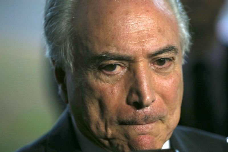 Resultado de imagem para Renan e Temer chateados