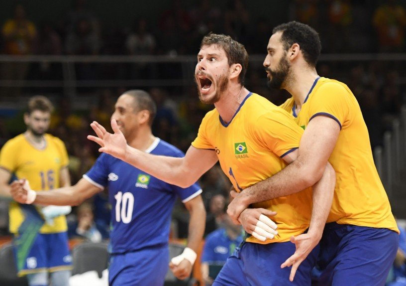 Seleção brasileira venceu a Argentina, garantindo vaga para a semifinal 