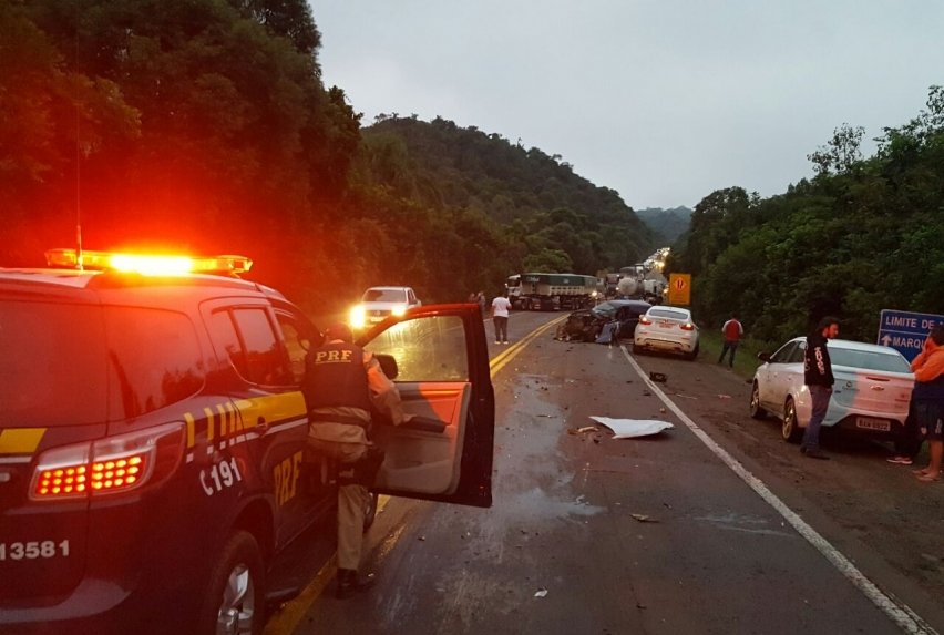 Acidente entre nove veículos deixa pelo menos um ferido na BR386, no Vale do Taquari Região