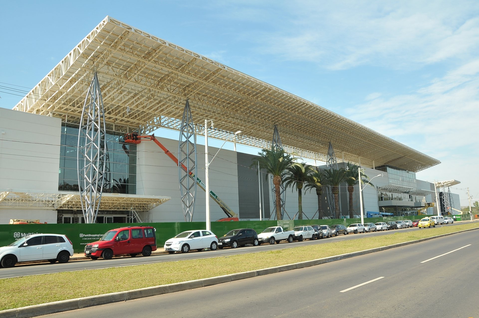 tem 30 vagas abertas para comércio e serviços Região