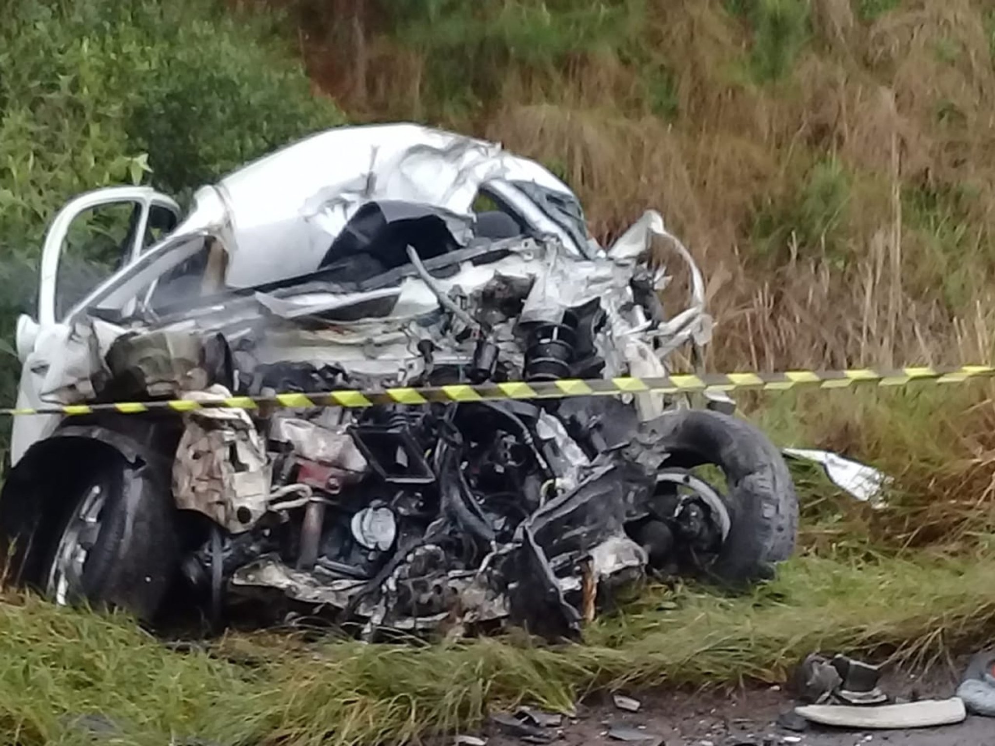 Uma Pessoa Morre E Outra Fica Ferida Em Acidente De Tr Nsito Na Rs