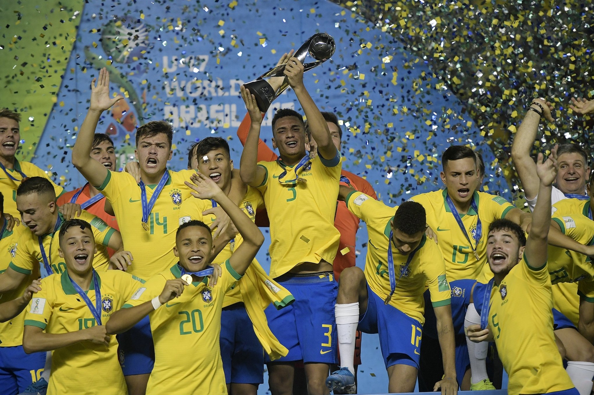 Brasil é tetra no Mundial Sub 17 gol nos descontos contra o México