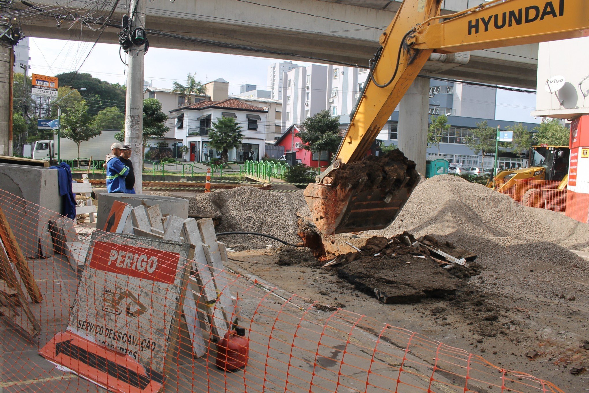 Obra Da Drenagem Afeta O Tr Nsito Na Avenida Na Es Unidas Novo