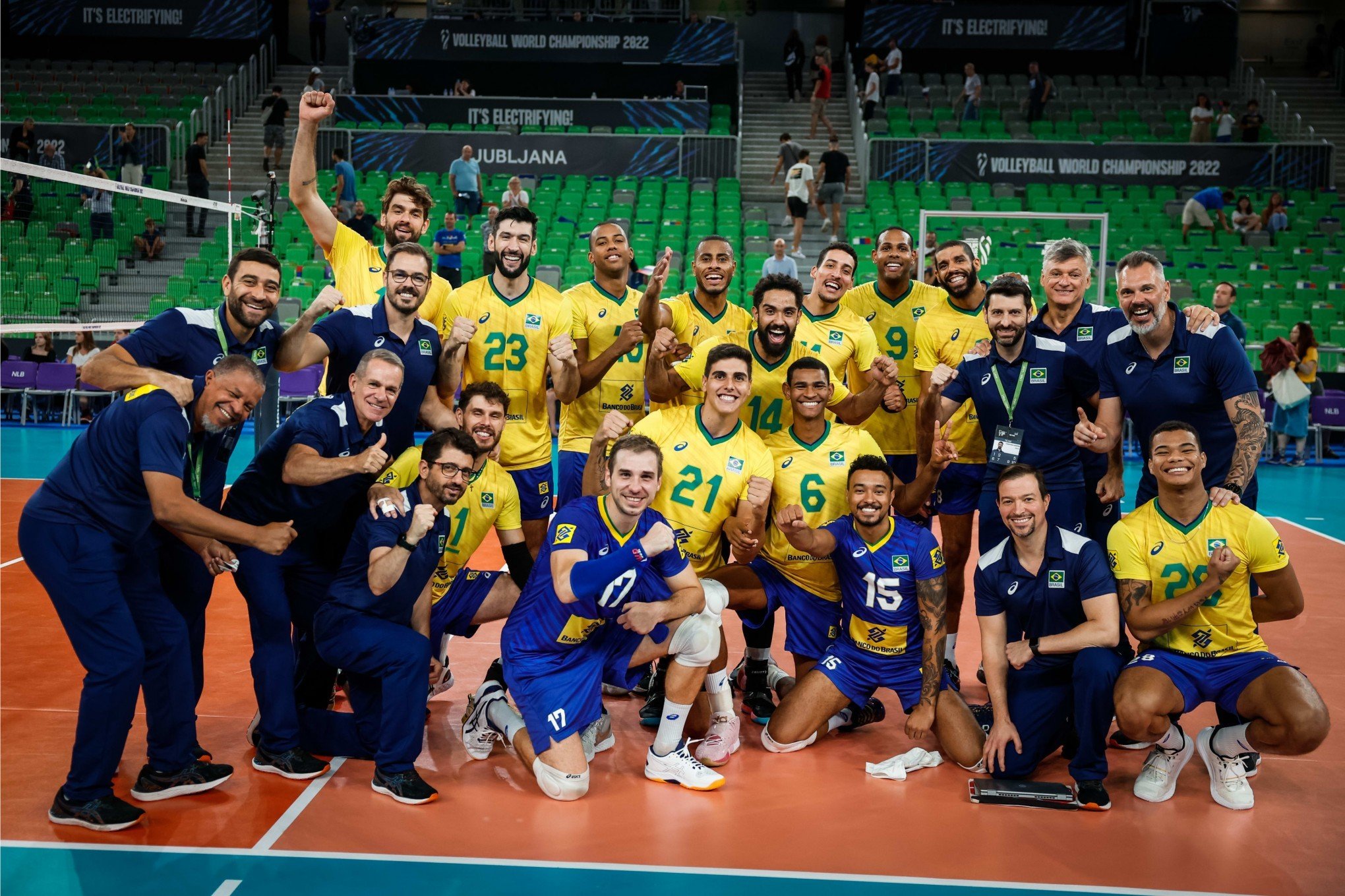 Brasil vence Japão tranquilidade e confirma classificação no