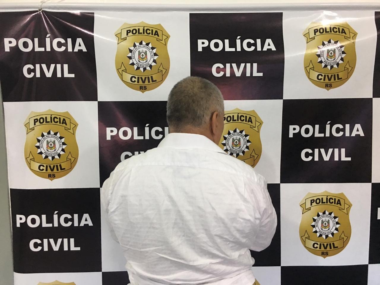 Homem De 58 Anos é Preso Por Estuprar A Enteada De 13 Anos No Bairro ...