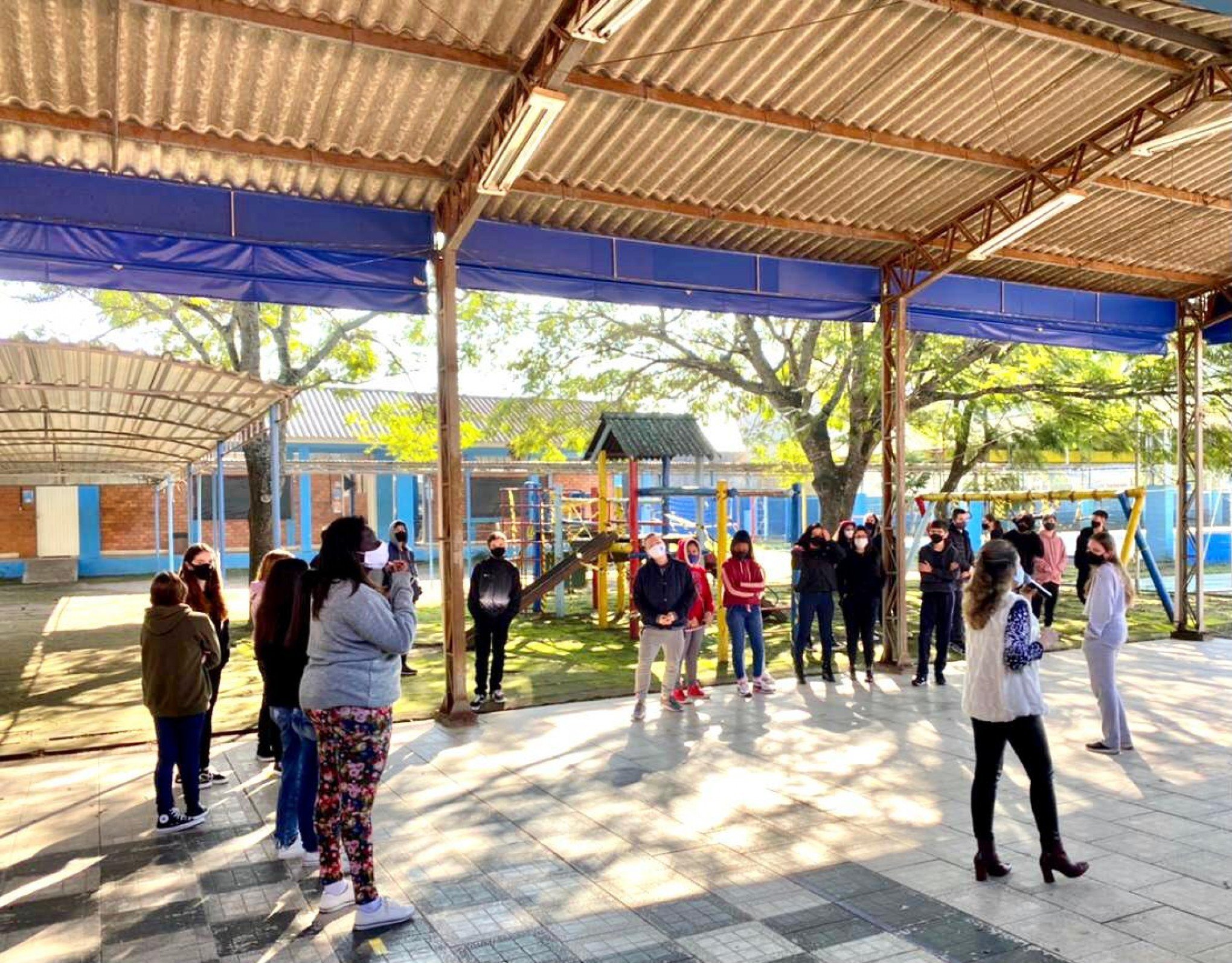 Escola de Cachoeirinha fará drive-thru julino neste sábado - Vimarsana News