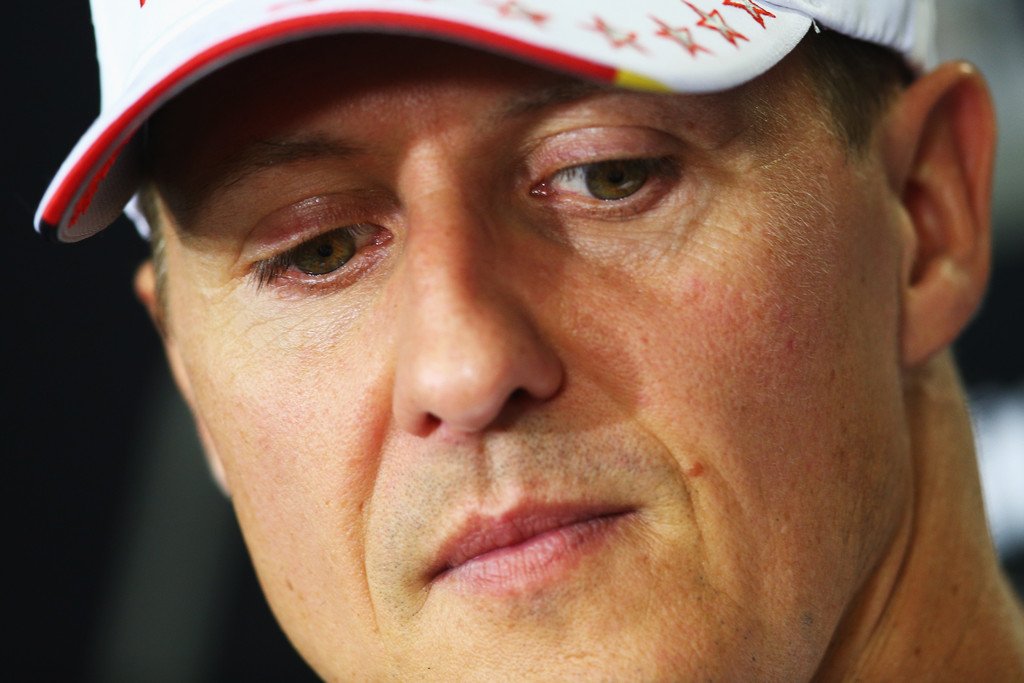 Jornalista faz raro relato sobre estado de saúde de Michael Schumacher: "Situação é muito triste"