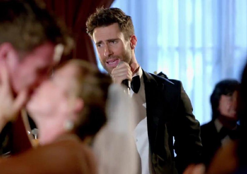 Clipe de Sugar, da banda Maroon 5