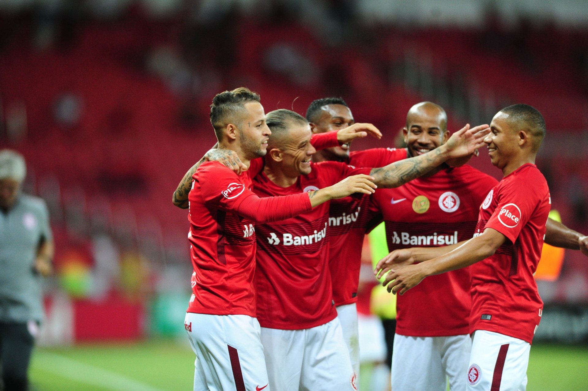 Vitória para o Inter assumir a liderança - Inter - Jornal ...