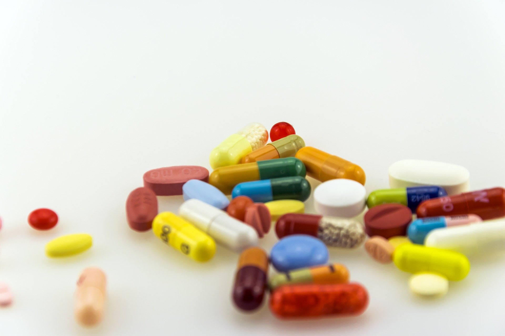 Comissão do Senado aprova venda de medicamentos em supermercados