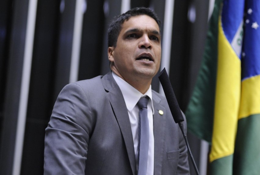 Cabo Daciolo ficou conhecido em todo o país por concorrer a presidência em 2018 | abc+