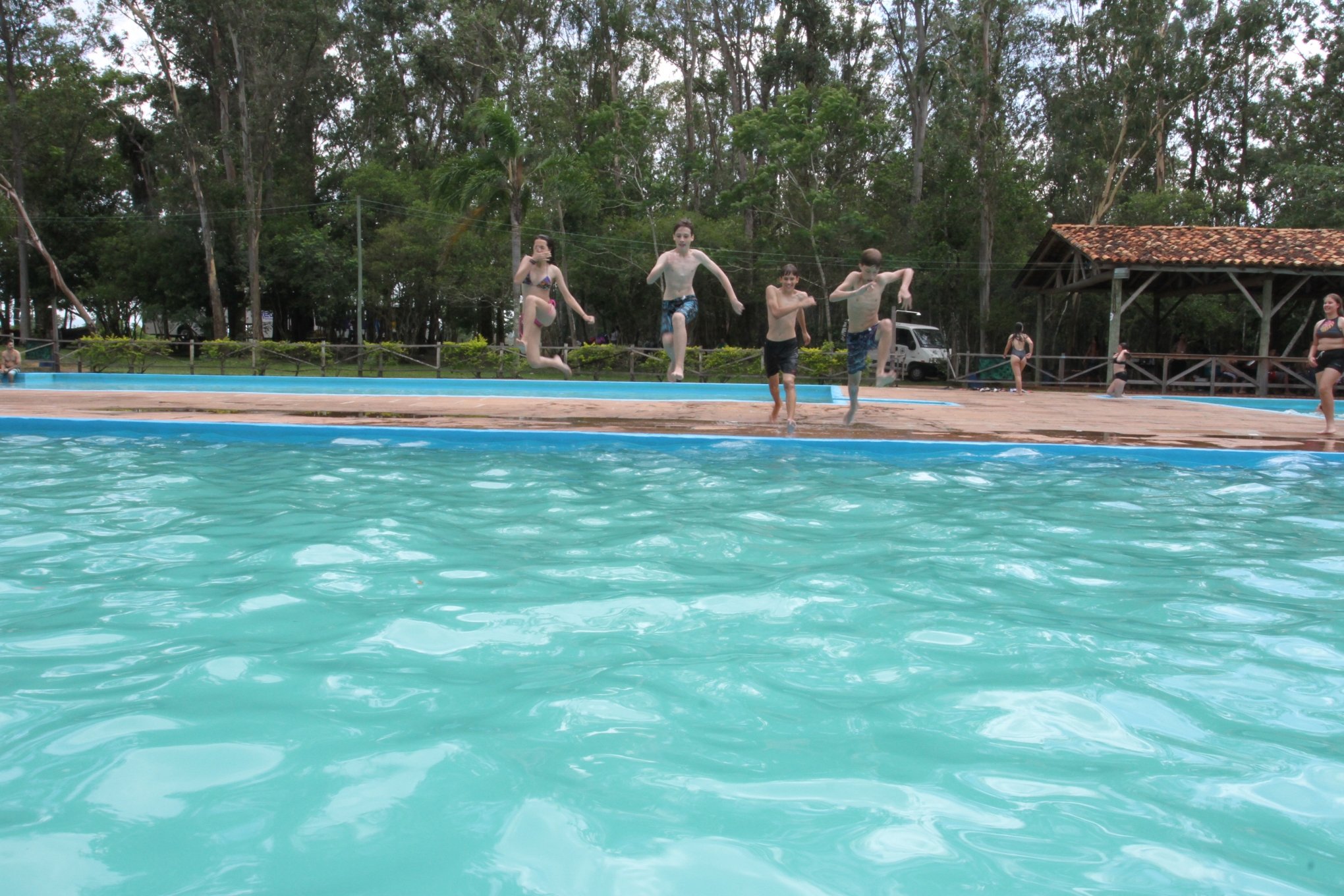 Verão Terá Calor E Chuva Acima Da Média Estação Mais Quente Começa Hoje Região Jornal Nh 