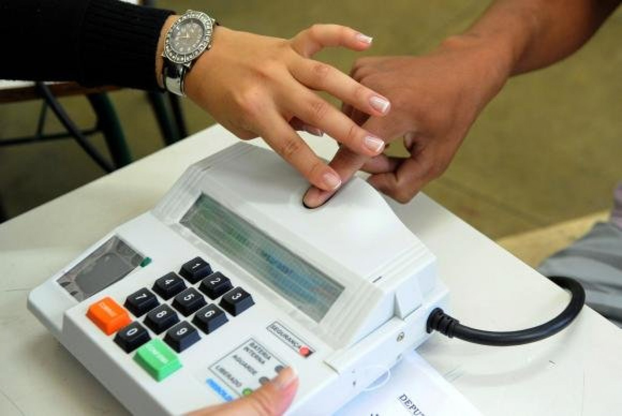 Mesmo sem a biometria, é possível votar nas eleições municipais de 2024 | abc+