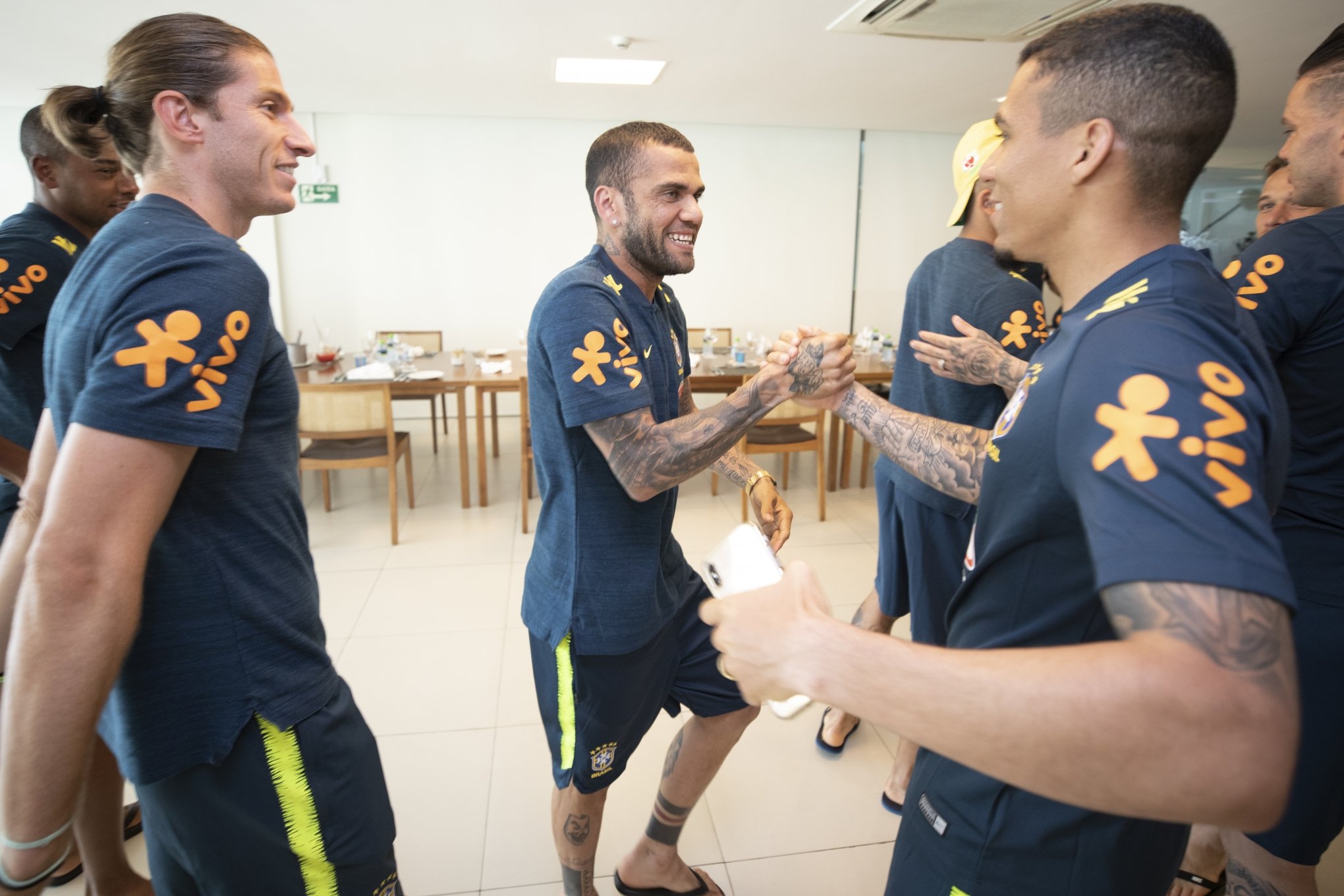 Daniel Alves será o capitão do Brasil na Copa América