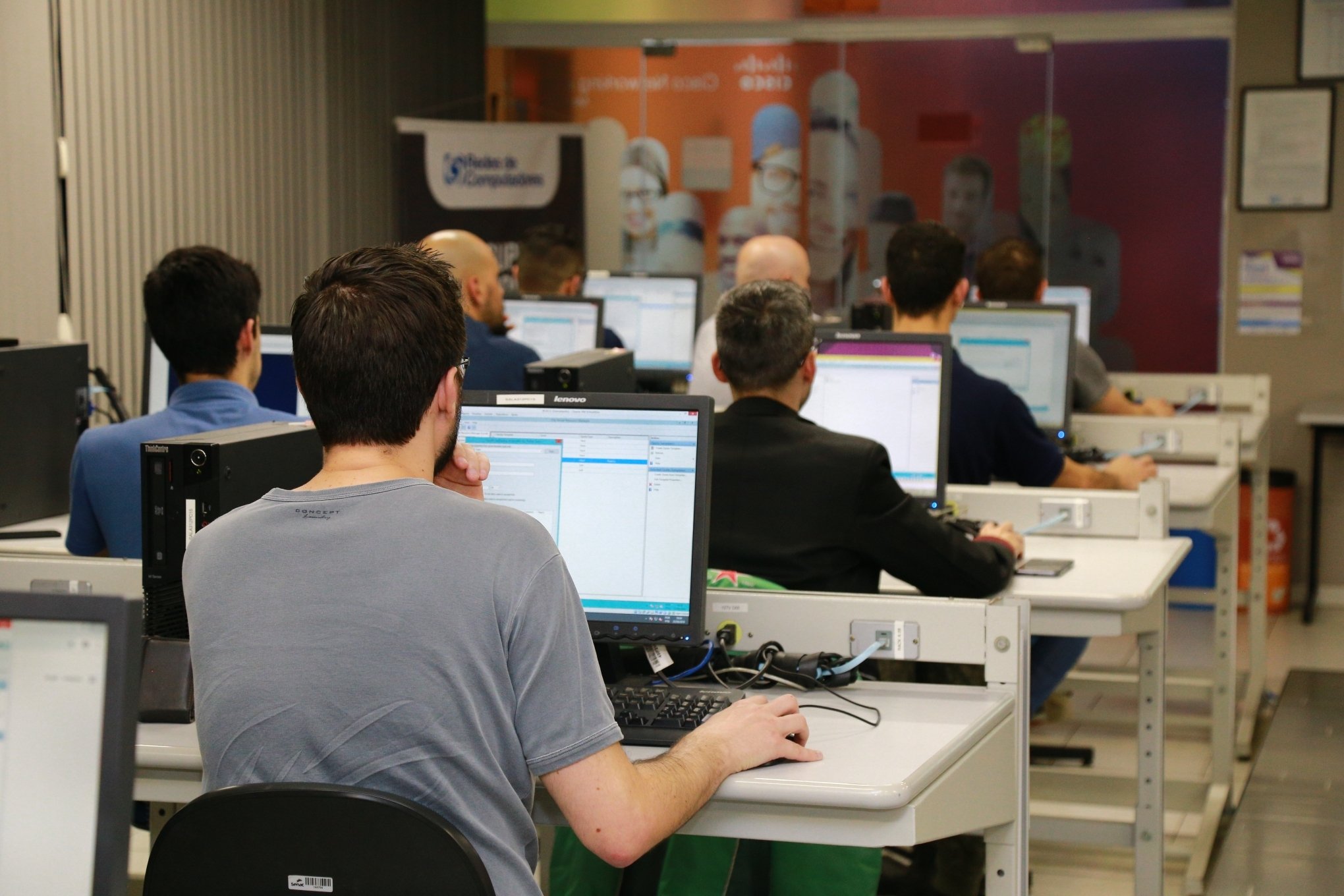 Smed anuncia a abertura do período de seleção para concessão de bolsas de mestrado para professores