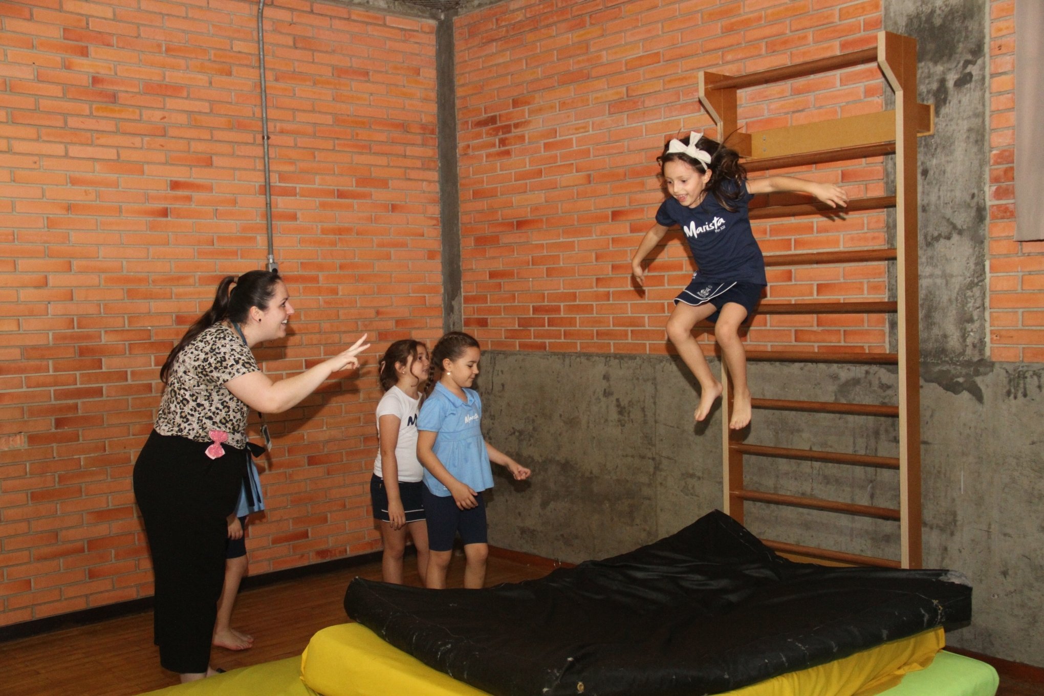 Como fazer exercício físico de forma divertida com as crianças