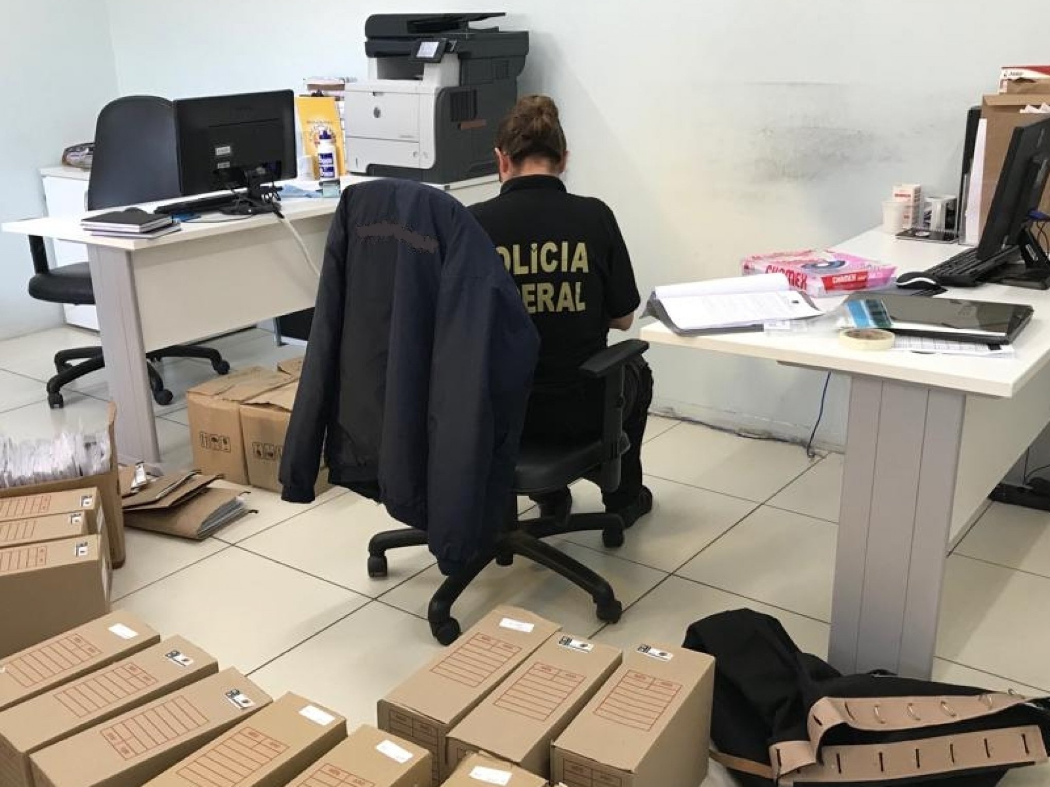 'Causou estranheza', diz secretário sobre mandados cumpridos pela PF e CGU