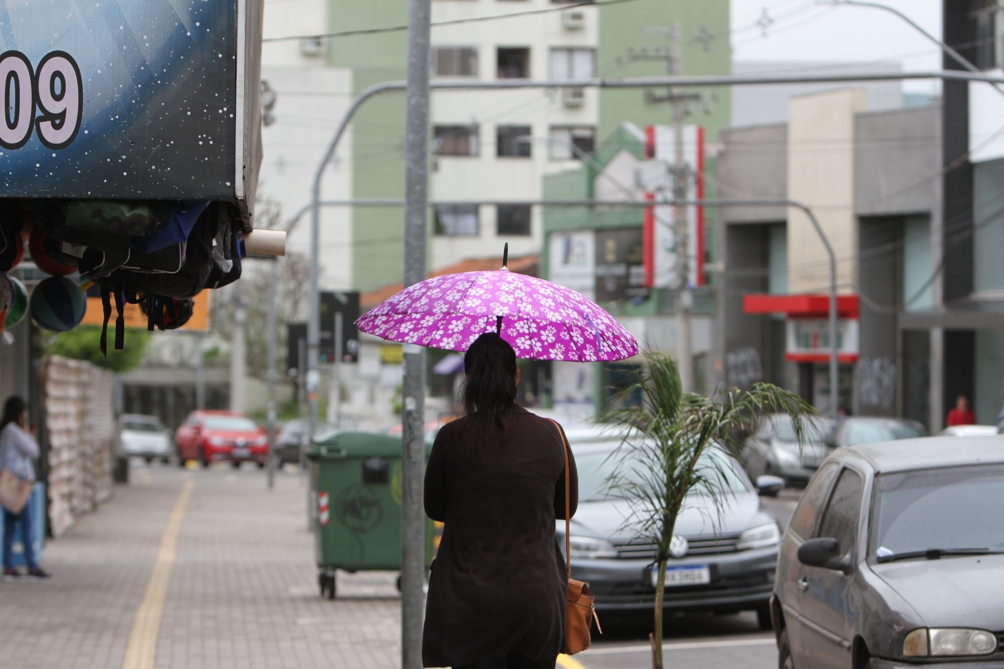 Temperatura deve cair 15 graus entre hoje e amanhã no RS