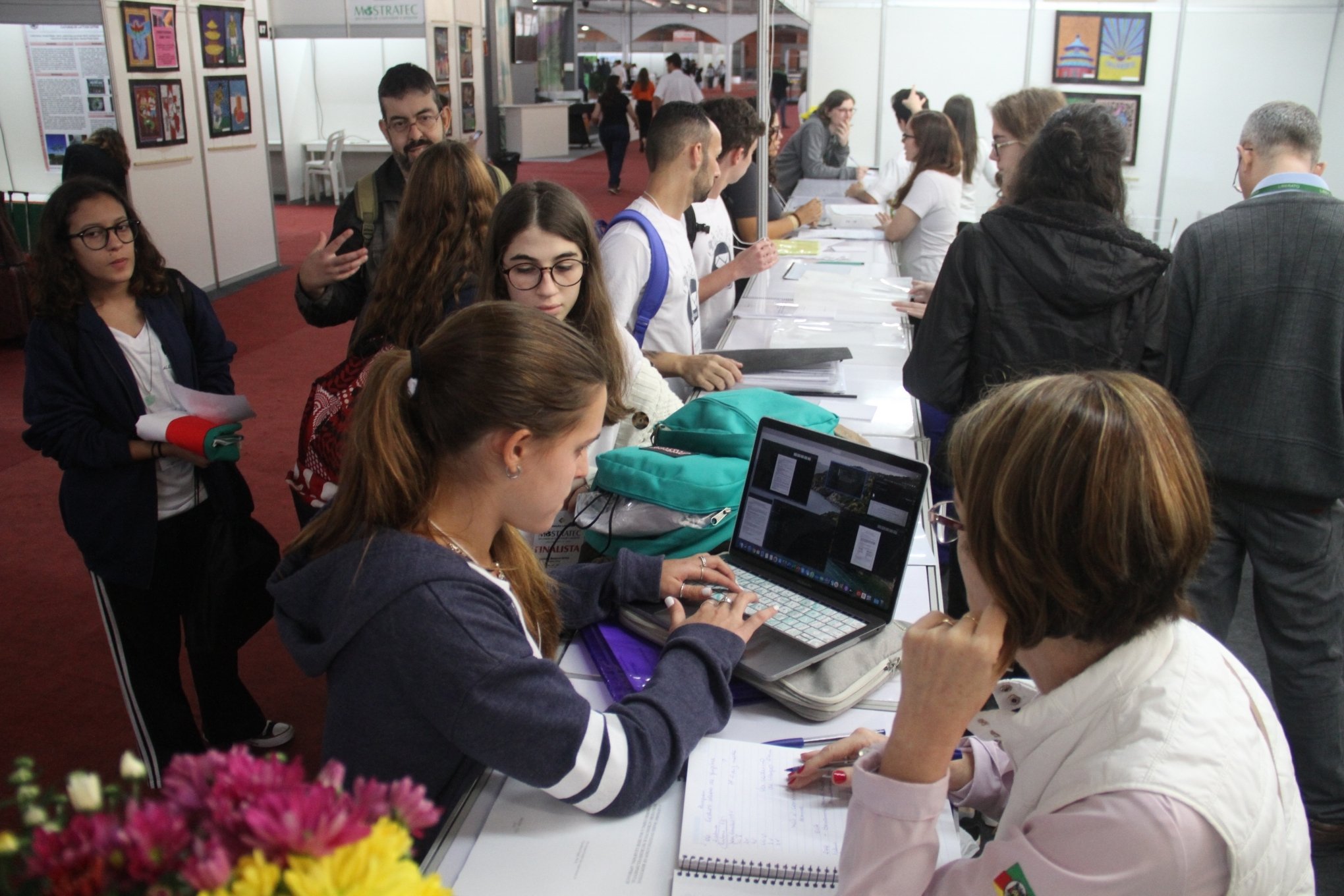 MOSTRATEC: Programa lançado na feira em Novo Hamburgo quer inspirar  professores do RS - Novo Hamburgo - Jornal NH