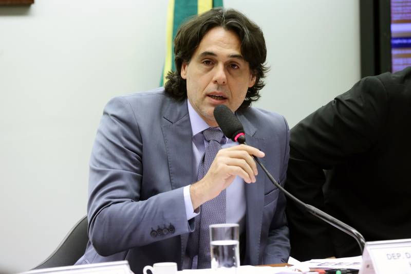 O ex-goleiro do Gr&ecirc;mio e atual deputado federal, Danrlei de Deus Hinterholz (PSD) assumir&aacute; a pasta de Esporte e Lazer