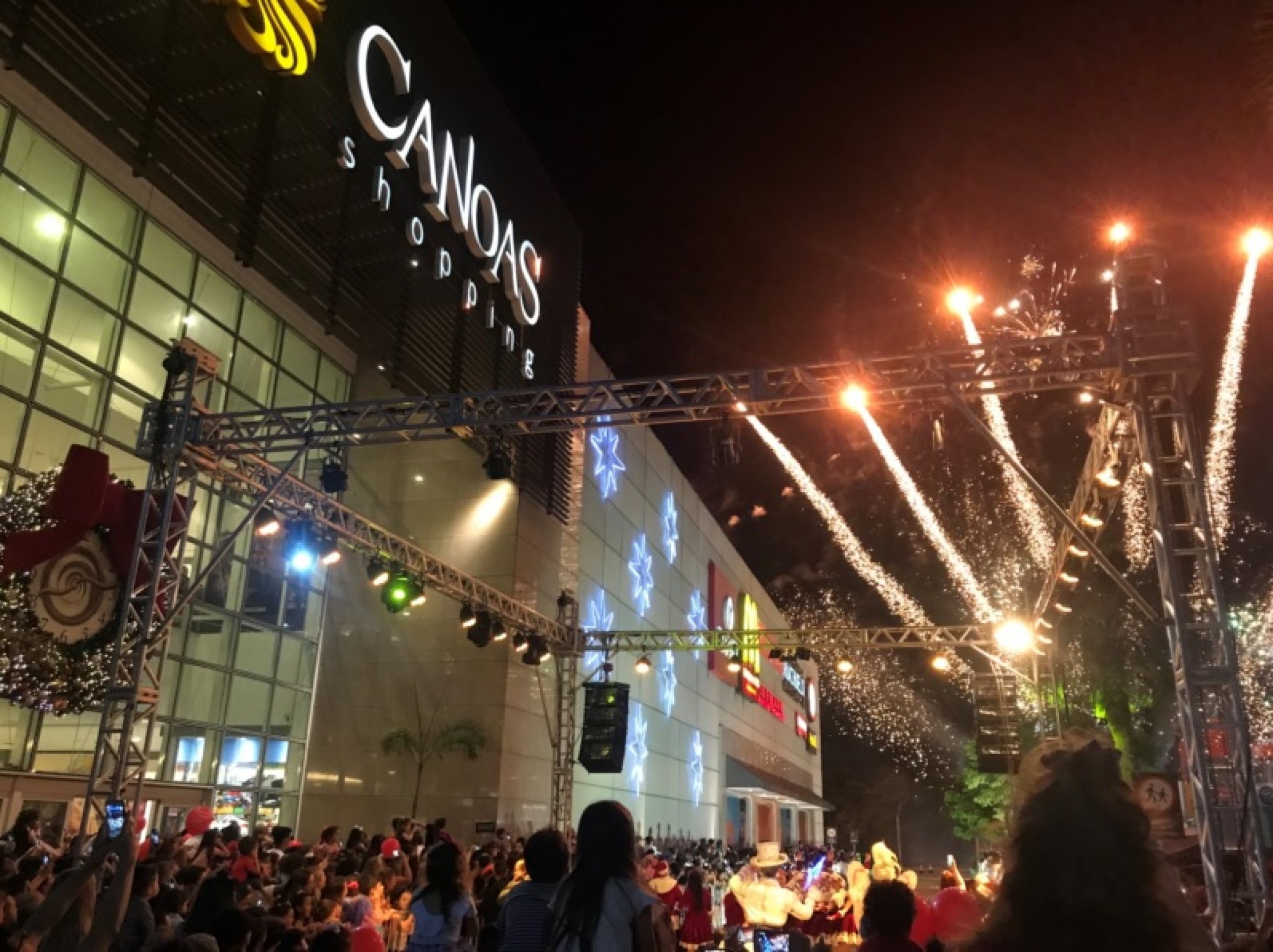 Papai Noel chega ao Canoas Shopping no dia 21 - Diário de Canoas