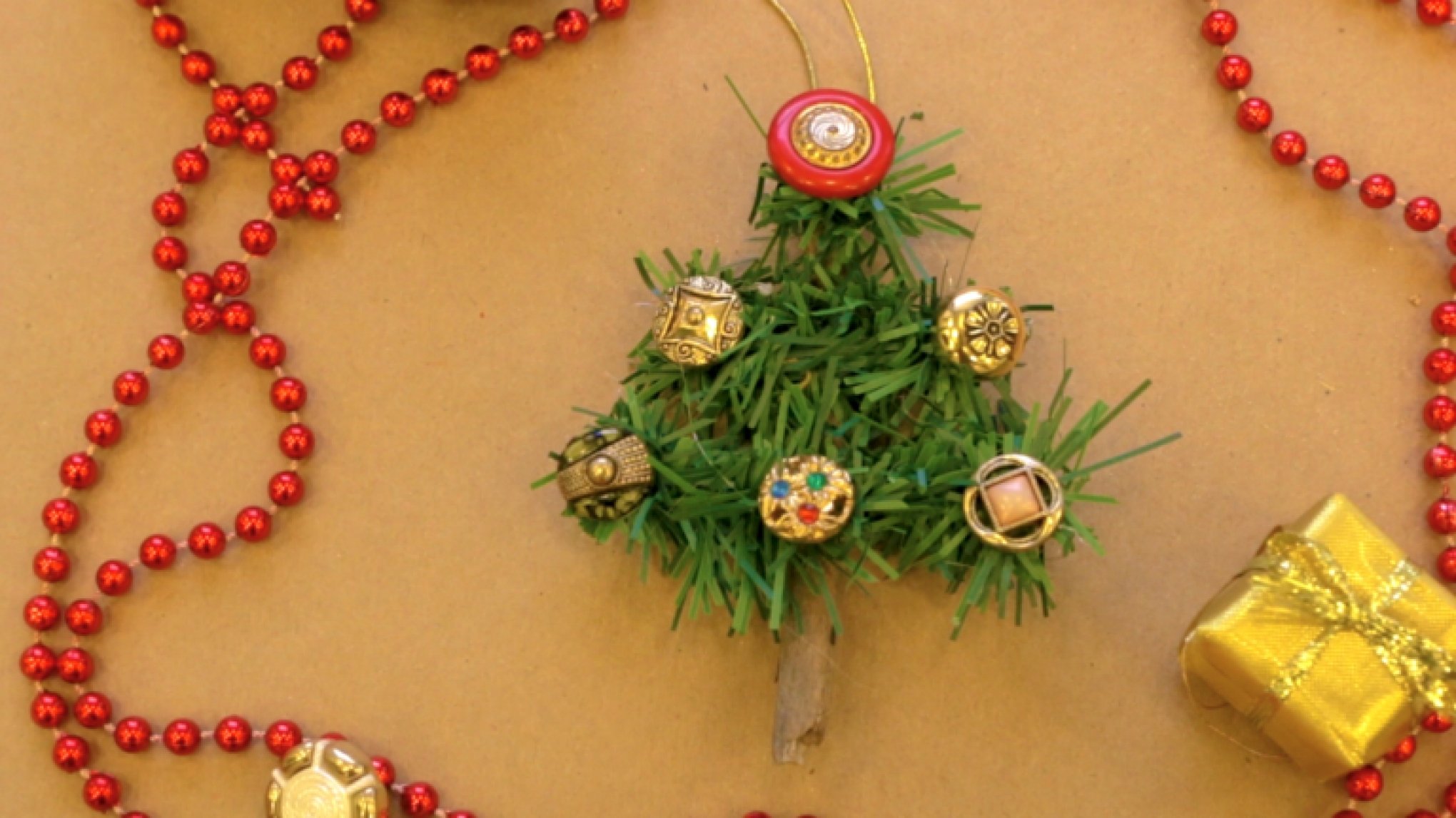 Aprenda a fazer enfeite de Natal: passo a passo para decorar sua árvore -  Decoração - Jornal NH
