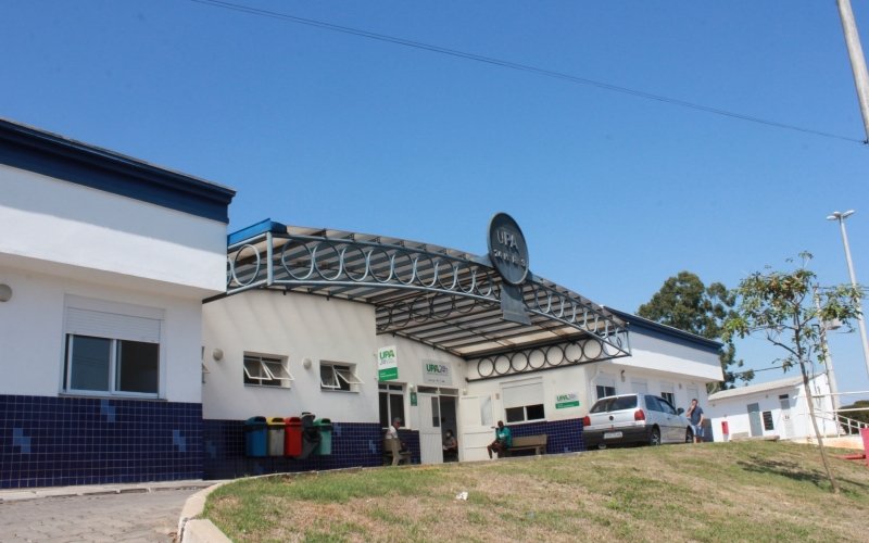 Policial aposentado dá tiro no filho durante discussão em frente a UPA da região metropolitana | abc+