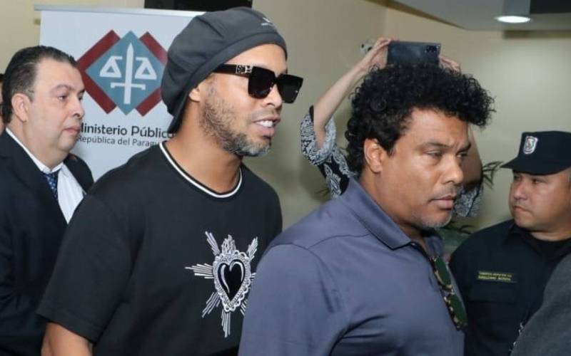 Hotel Onde Ronaldinho E Assis Estao Em Prisao Domiciliar Tem Diaria De 1 5 Mil Reais Esportes Jornal Nh