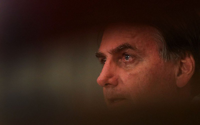 Ex-presidente Jair Bolsonaro não possui mais foro privilegiado e pode ser denunciado em primeira instância na Justiça