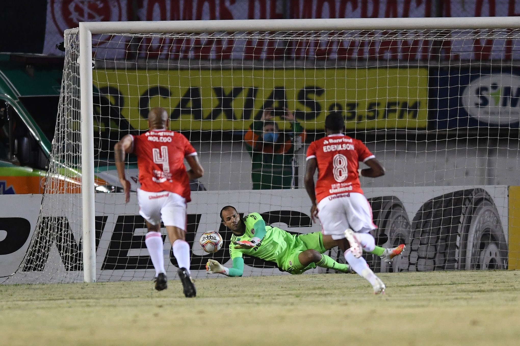 Com gol no fim do jogo, Inter vence o Caxias do Sul no Centenário -  Esportes - Diário de Canoas