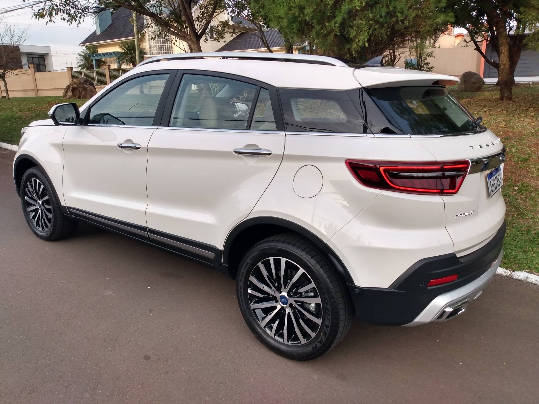 Ford Territory Chega Ao Brasil Por R 165 9 Mil Motores Jornal Nh