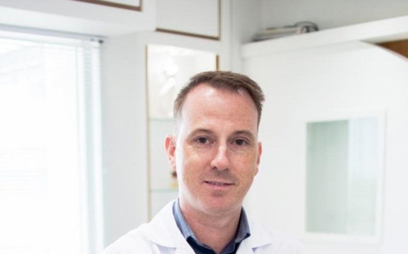 Lucas Lampert, m&eacute;dico urologista  | abc+