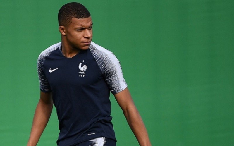 Com apenas 19 anos, Mbappe Ã© o grande destaque da seleÃ§Ã£o francesa na Copa | abc+