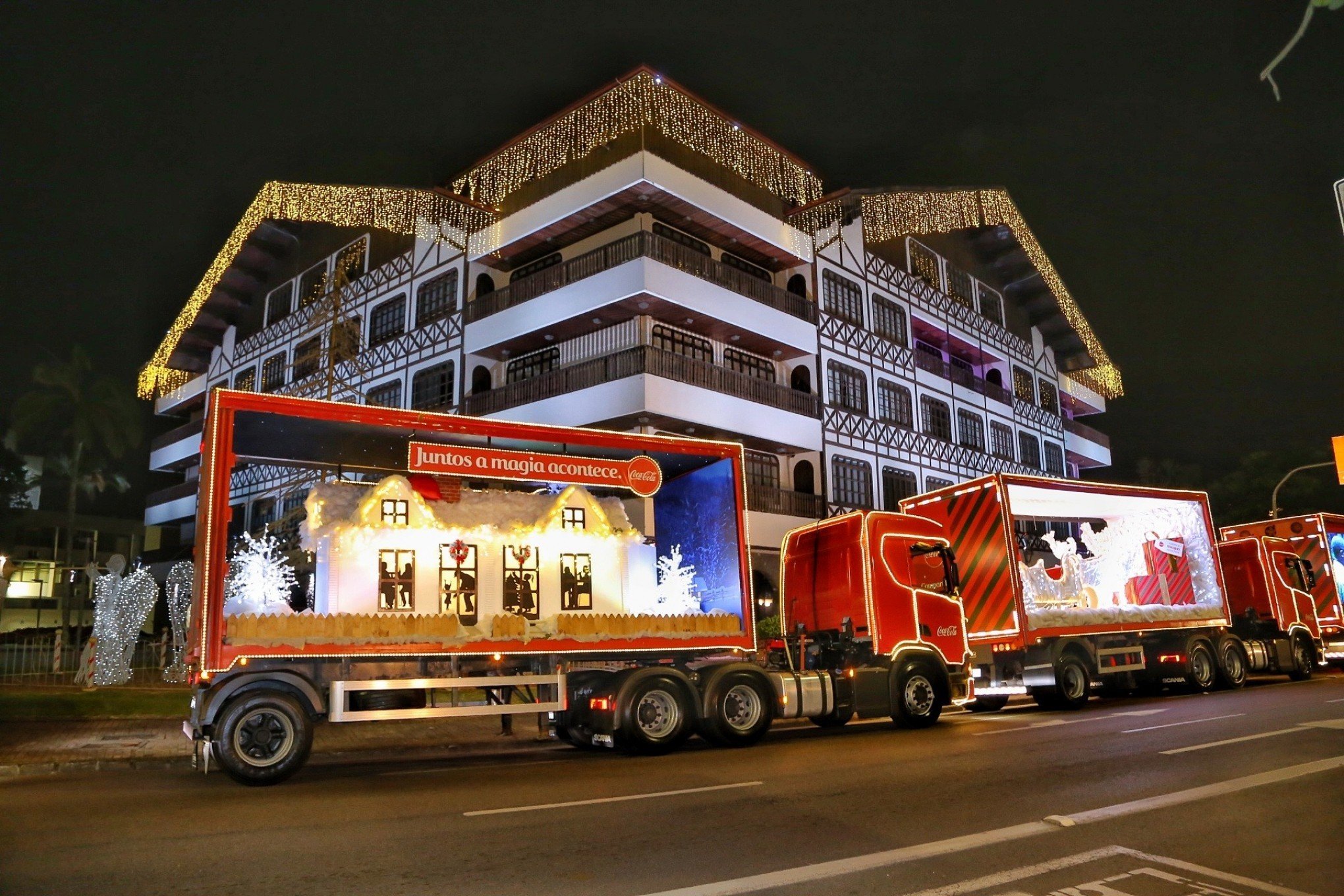 Novo Hamburgo recebe Caravanas Iluminadas da Coca-Cola neste domingo -  Região - Jornal NH