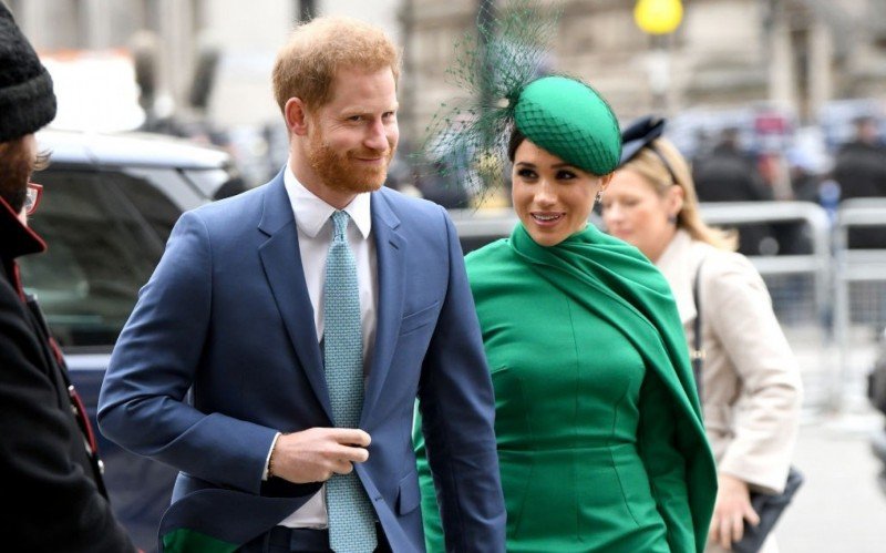 Príncipe Harry e Meghan Markle renunciaram aos seus cargos e títulos em 2021 e, desde então, tentaram alguns projetos pessoais sem sucesso | Jornal NH