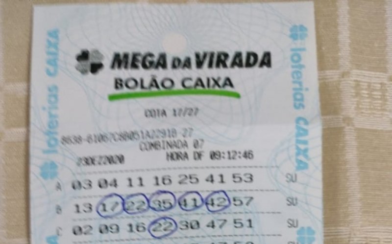Projeto Mega Sena - Mega da Virada 2017 Bolão contendo 15 números. Boa  aposta ;)
