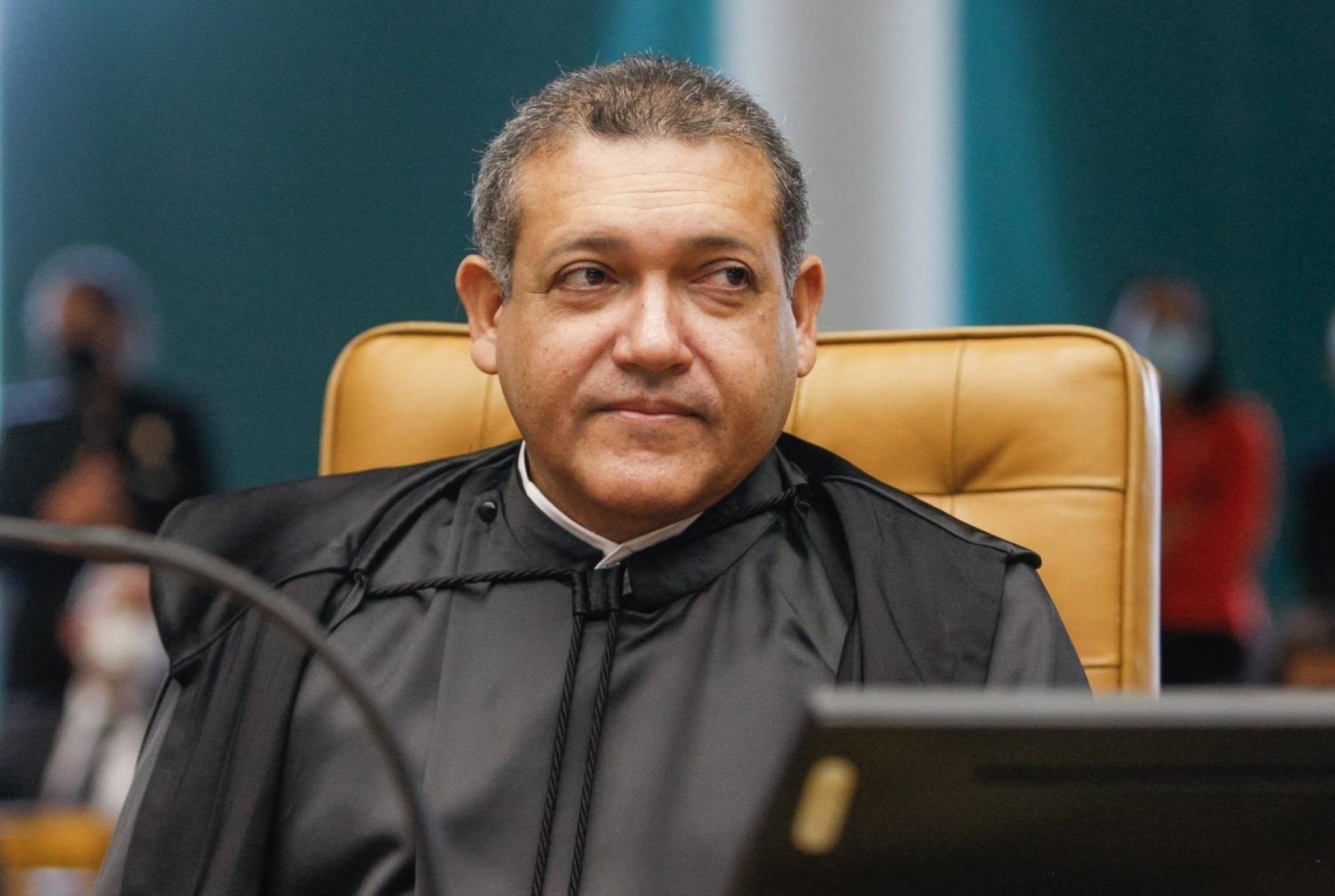 Nunes Marques pede vista em julgamento sobre distribuição de sobras eleitorais