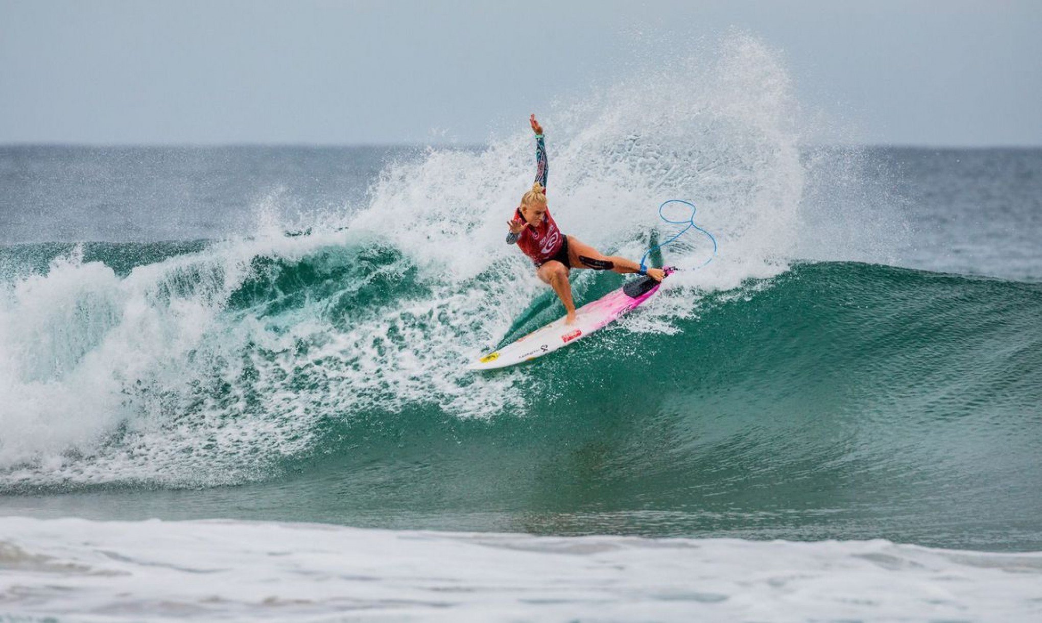 Gabriel Medina é campeão em etapa na Austrália; Tatiana Weston