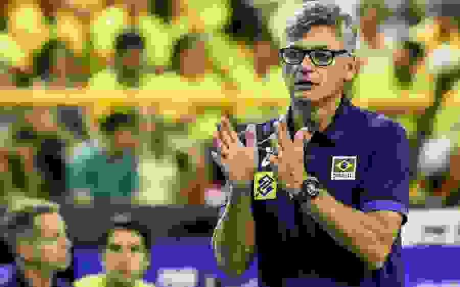 Intubado com Covid-19, Renan Dal Zotto apresenta 'melhora ...