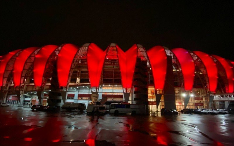 Inter e Olimpia (PAR) se enfrentam no Estádio Beira-Rio