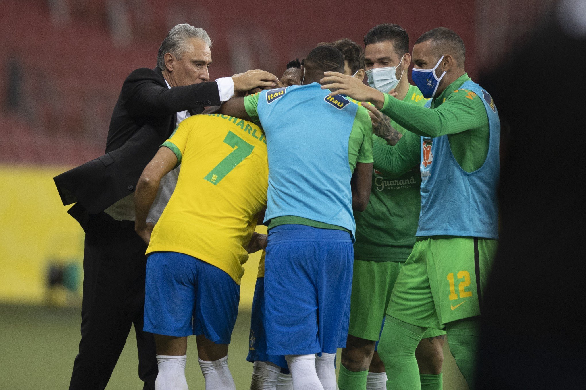 Argentina vence Paraguai e segue 100% nas Eliminatórias da Copa do Mundo