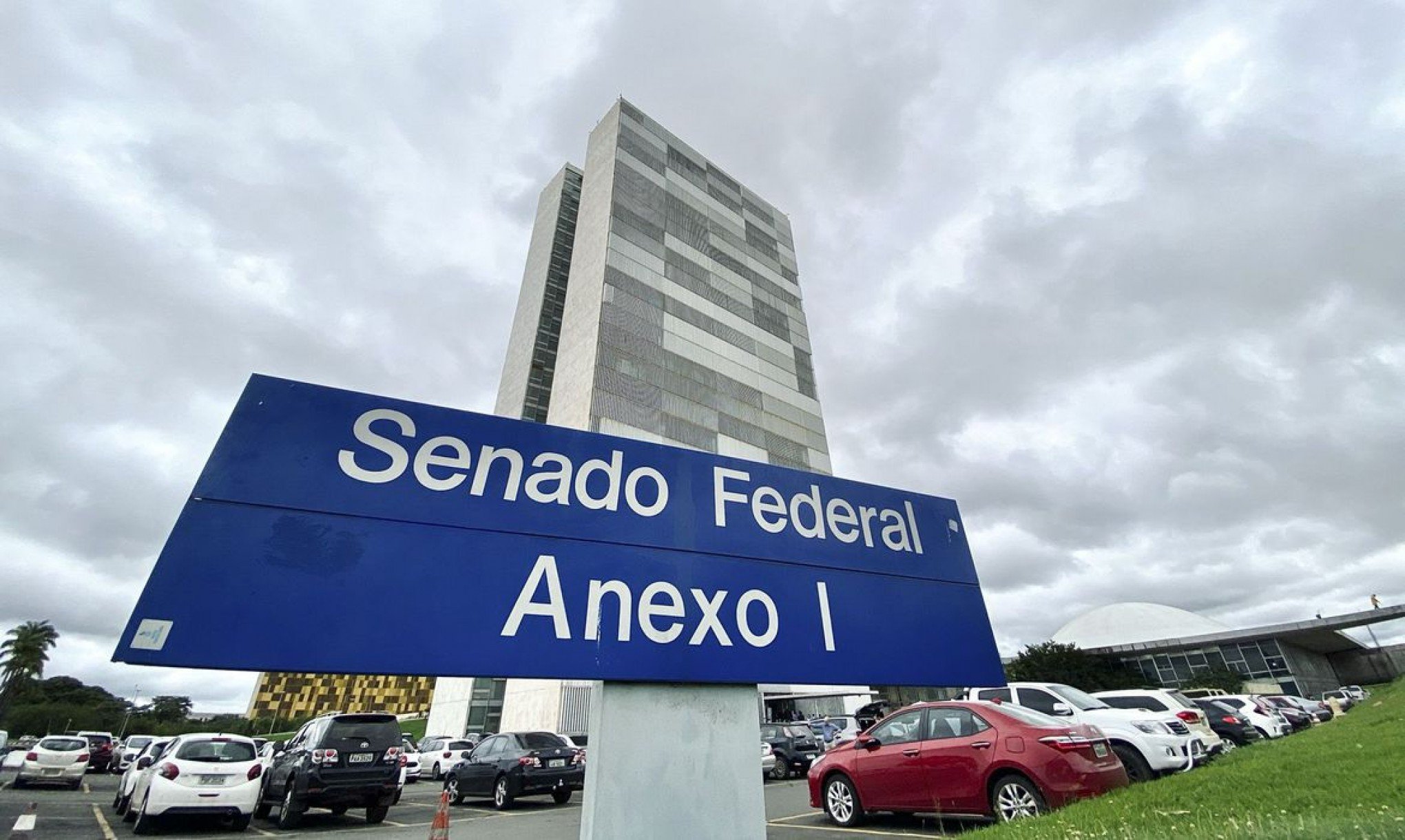 BAGAGEM DE MÃO: Senado se antecipa e aprova projeto que proíbe cobrança de mala de até 10 quilos