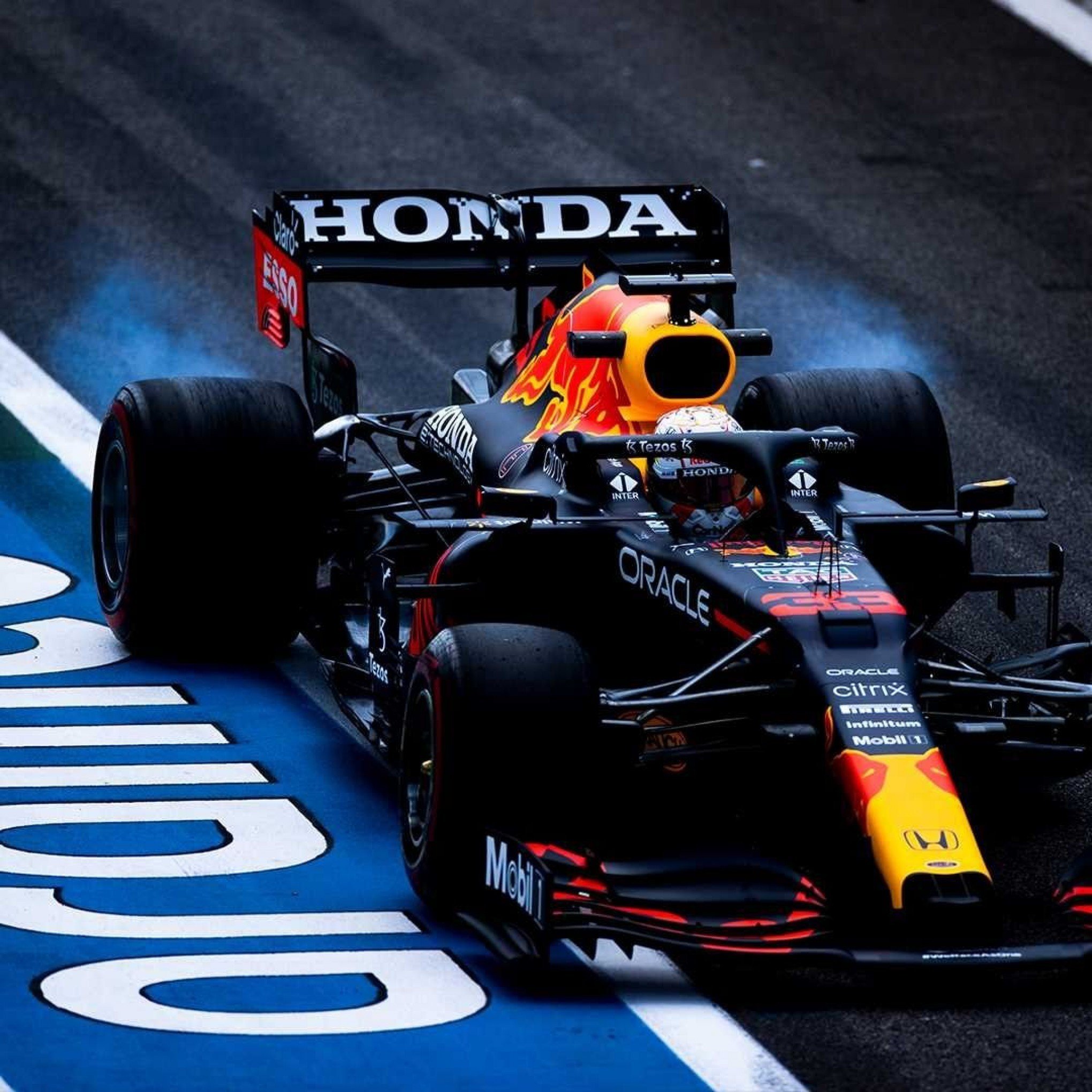 F1: Verstappen lidera primeiro treino do GP da Áustria